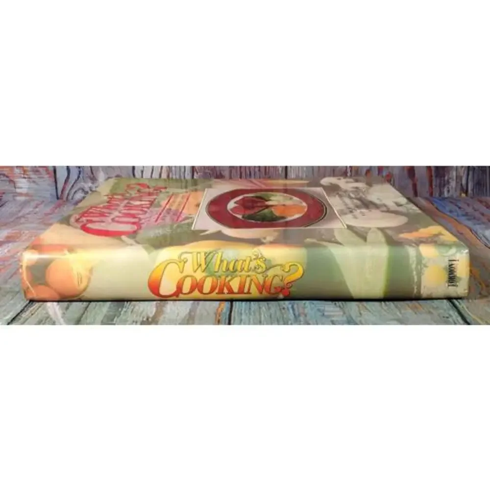 What's Cooking? Cookbook with Over‎ 2000 Recipes